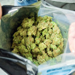 Les fleurs CBD pré-emballée - Green Kartel : Site d'achat de CBD en France, Vente de CBD haut de gamme